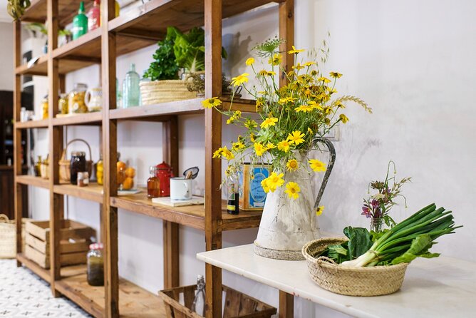 4-Hour Market Visit and Traditional Cooking Workshop in Palma - Who will enjoy this Palma cooking class?