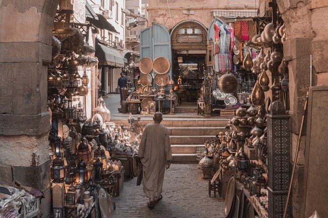 4 Hours Tour To El-Moez Street And Bazaar - Two hours in Khan El Khalili