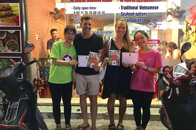 5 Traditional Dishes Hanoi Cooking Class with Market Trip - Starting in Hanoi’s Old Quarter