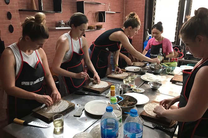 5 Traditional Dishes Hanoi Cooking Class with Market Trip - Eating what you made with rice vodka