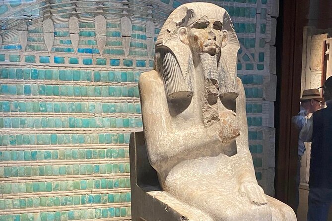 8-Hours private tour of Giza pyramids, Egyptian museum&Bazaar - The Egyptian Museum: a huge collection in a historic setting
