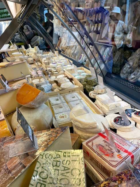 A locals's guide to Bordeaux’s historic market - Following Bordeaux’s Everyday Food Route