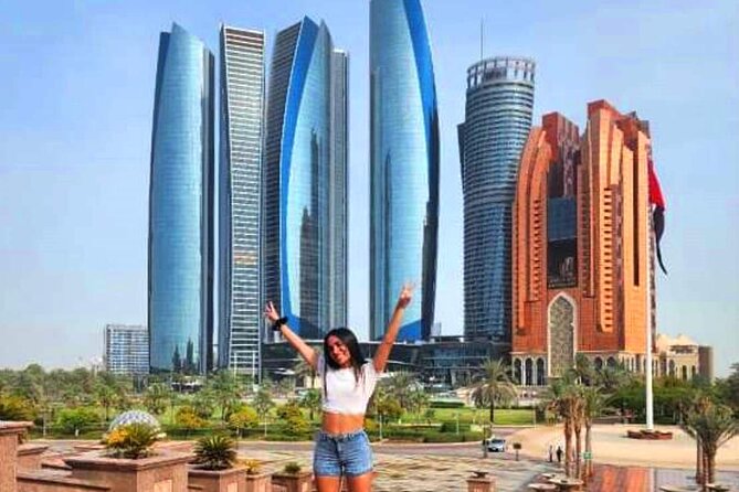 Abu Dhabi City Tour: Grand Mosque, Palace, Souk, Louvre & Ferrari - Qasr Al Watan and Qasr Al Hosn