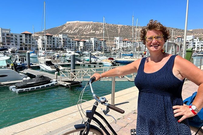 Agadir city Tour with big Souk Elhad - Argan Palace and the work behind the oil
