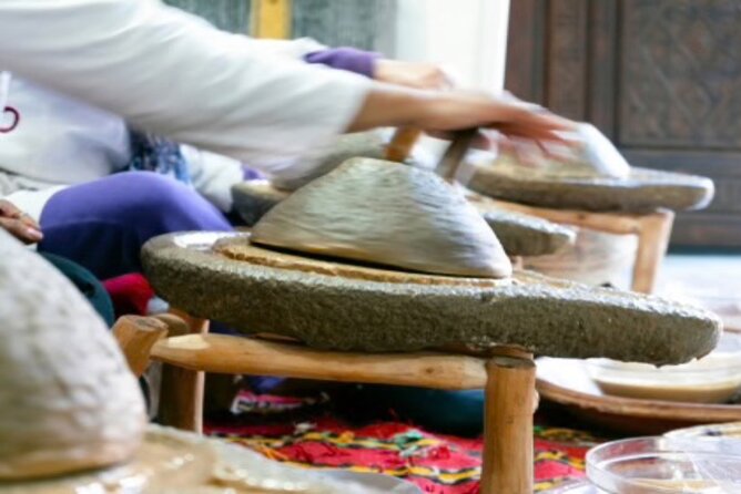 Agadir: Guided city tour with Kasbah and Souk El Had - One hour inside Souk El Had
