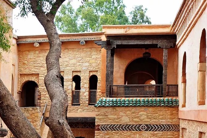 Agadir: Guided city tour with Kasbah and Souk El Had - What the private format changes