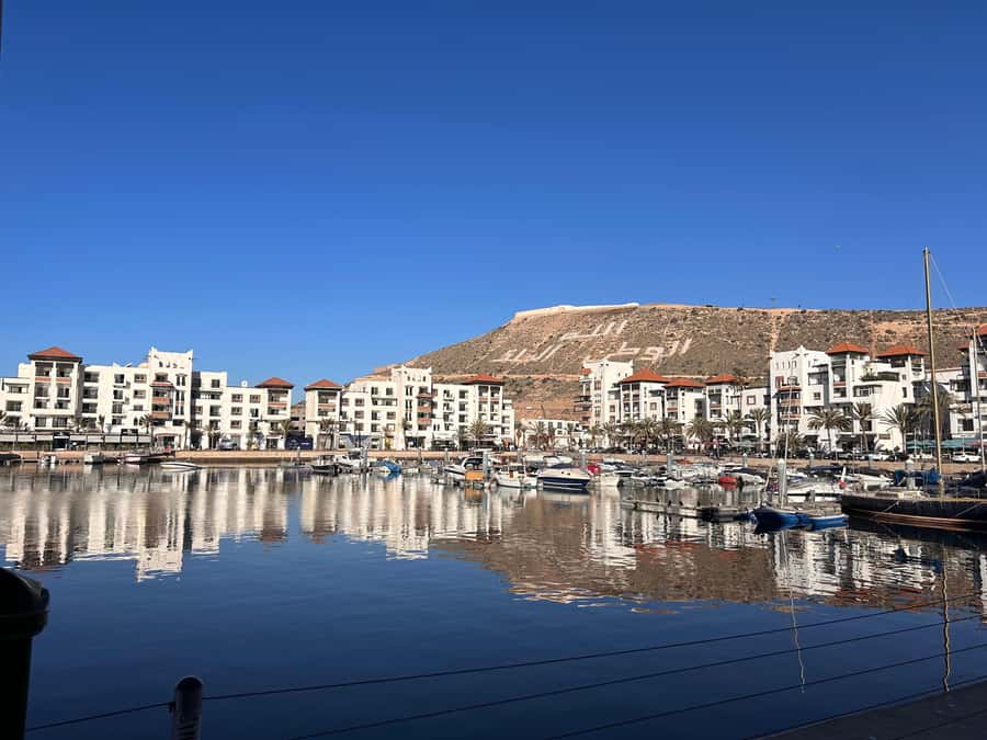 Agadir: Kasbah, Souk, and Marina City Tour with Hotel Pickup - Mohammed V Mosque and the city’s changing identity