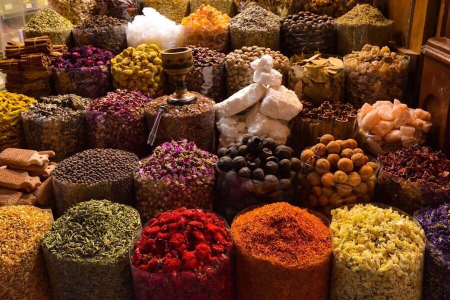 Agadir/Taghazout : Marrakech Guided Tour old Medina & Souks - First steps into the Medina