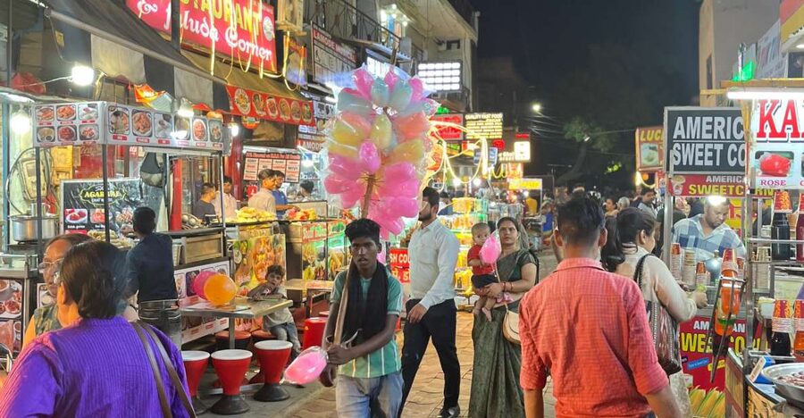 Agra: Sadar Bazar Food Market Night Walking Tour by Tuk-Tuk - What you may taste at Sadar Bazar