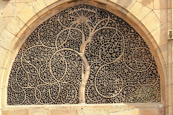 Ahmedabad Private City Tour Including Local Night Market - Key points to know before booking