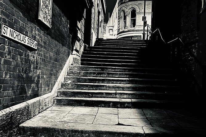 Air Raid Shelter + St. Nicholas Market Walking Tour - Practical details that affect your visit