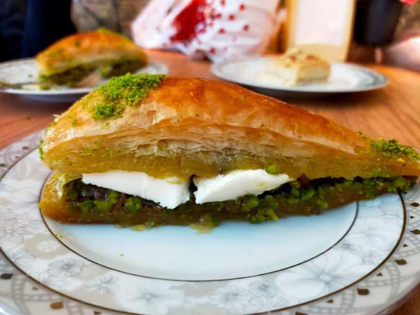 Alanya City, Castle & Boat Tour with Bazaar and Swim Stop - A full day of Alanya’s headline sights