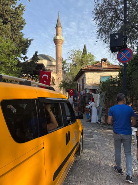 Alanya City, Castle & Boat Tour with Bazaar and Swim Stop - One hour along the Alanya coast