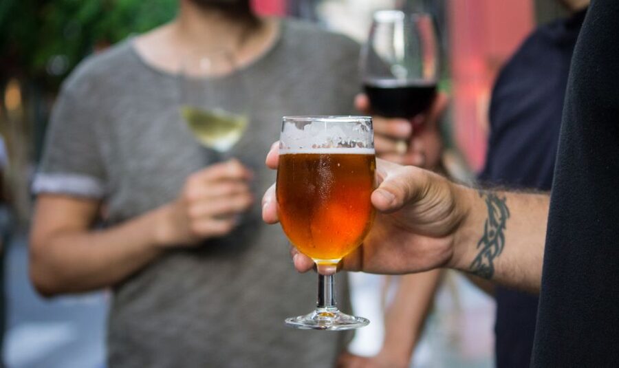 Alicante: Central Market Guided Food Tour with Tapas Bars - Why this Alicante food tour works