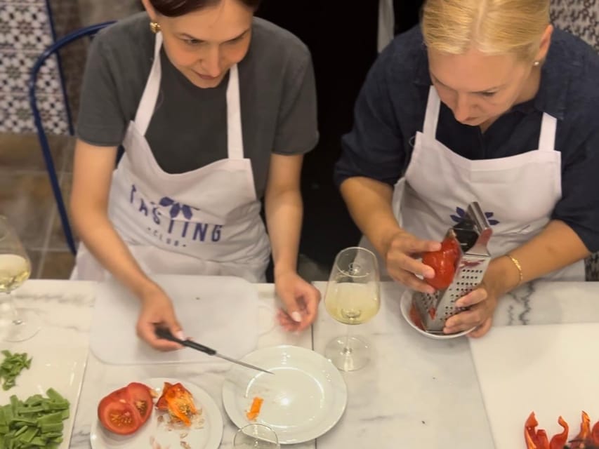 Alicante Paella Cooking Class, Tapas, Drinks and Market - Timing, access, and practical details