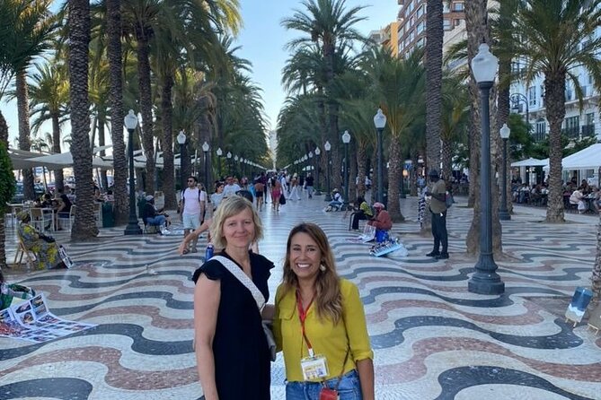 Alicante Tour: Full City, Castle, Market & Tapas Experience - Santa Cruz, flower-filled lanes, and viewpoints