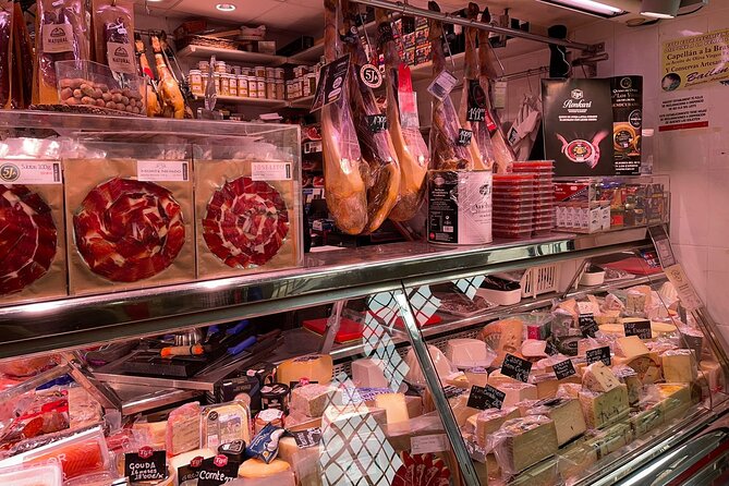 Alicante traditions and tasting at the market - What you taste at the Mercat Central