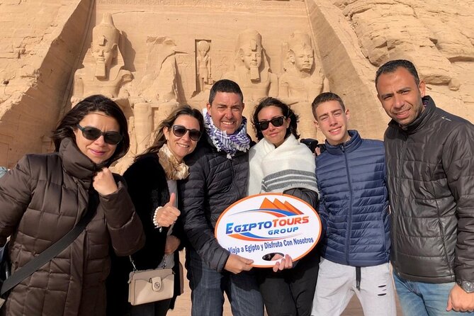 All Inclusive Day tour 8hrs Pyramids, Egyptian Museum and Khan Al-Khalili bazaar - Meeting the Great Sphinx beside the funeral complex