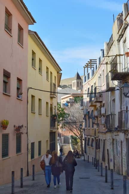 All of Alicante with the Castle, Market, and Tapas. Small group, max 6 people - Should you book it?