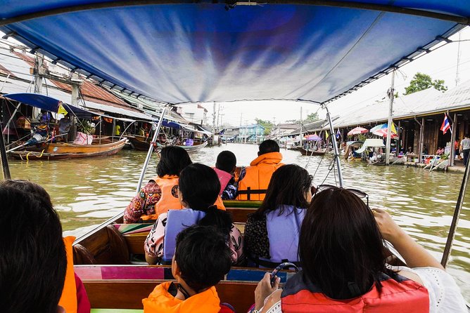 Amphawa Floating & Maeklong Railway Train Market (Small Group) - Wat Bang Kung and its banyan-tree shrine