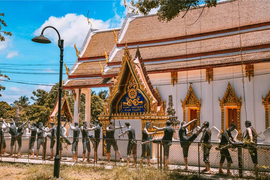 Amphawa & Railway Market & Boat Ride: from BKK - Why the railway approach is the main event