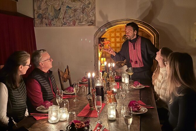 Ancient Venice and its spices: cooking class and market tour - Stories, spices, and the host’s teaching style