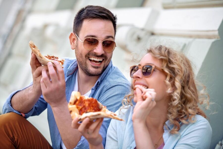 Athens: Street Food Tour Market & City Centre - How much food should you expect?