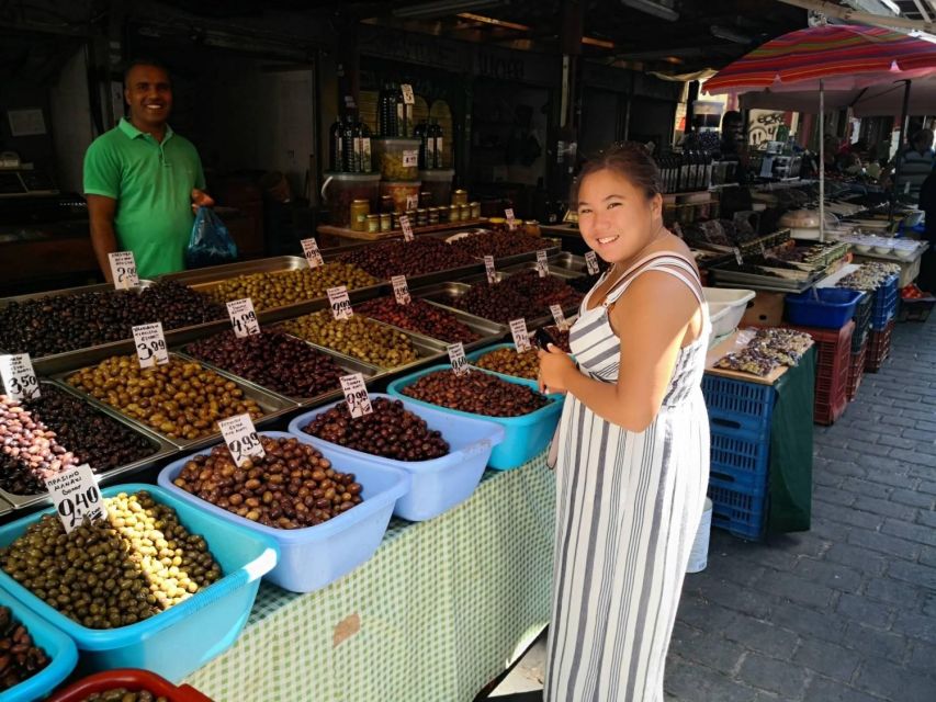 Athens: Tasting workshop and Food Market tour - Honey from different Greek regions
