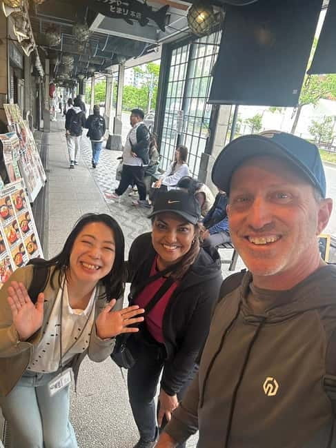 Authentic Sapporo: Nijo Market Seafood Lunch & History Tour - How much walking should you expect?