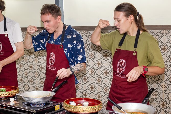 Authentic Thai Cooking with the Largest market visit &TukTuk ride - Fresh ingredients and recipes you can repeat at home