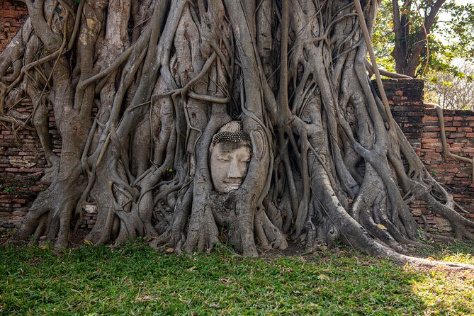 Ayutthaya, Maeklong Railway, Damnoen Saduak Floating Market - Timing, pickup, and comfort on a 12-hour day