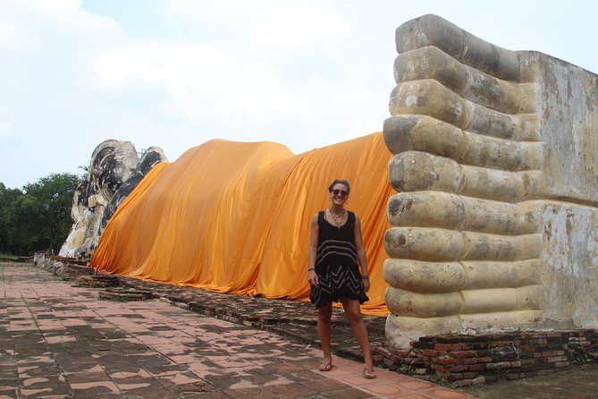 Ayutthaya Sunset Discovery, Boat Ride, Iconic Spots, Local Market - Wat Mahathat and the famous Buddha in the roots