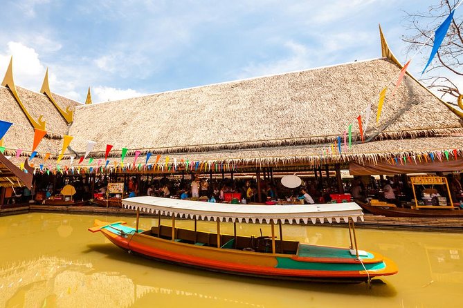 Ayutthaya Temples and Ayothaya Floating Market From Bangkok - Wat Mahathat and Ayutthaya’s most famous image