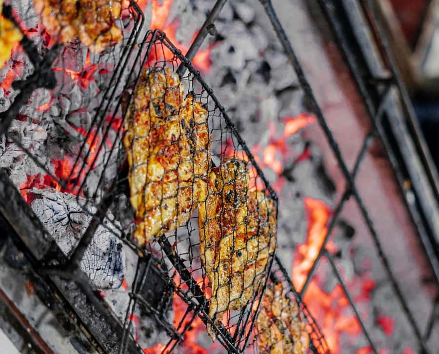 Bali: Jimbaran Seafood Market Tour with Sunset Dinner - Why Jimbaran seafood works so well at sunset