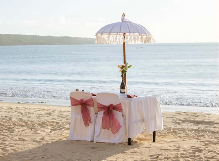 Bali: Jimbaran Seafood Market Tour with Sunset Dinner - Who will enjoy this outing most?