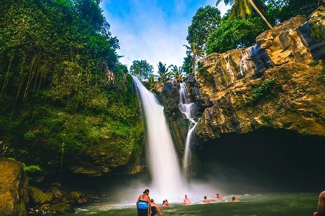 Bali Night Market Experience and Ubud Highlights tour - Tegenungan Waterfall gives the morning a clear start