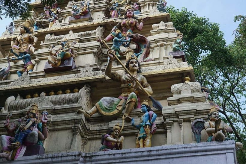 Bangalore: Palace, Temples, Fort & Markets Walking Tour - Key points to know before you go