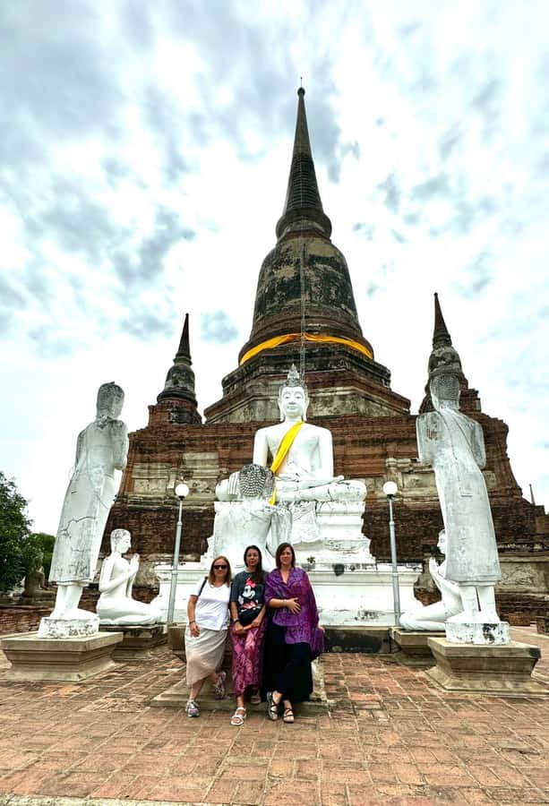 Bangkok: Ayutthaya & Local Market Tour In Spanish or English - Wat Lokayasutharam and the giant reclining Buddha