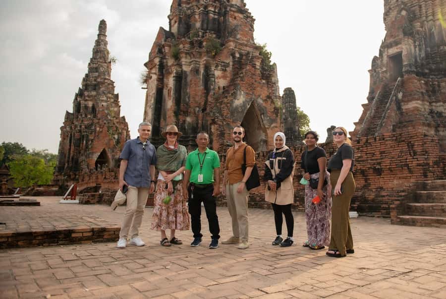 Bangkok: Ayutthaya, Railway & Floating Markets Full-Day Tour - Three Thai icons in one very long day