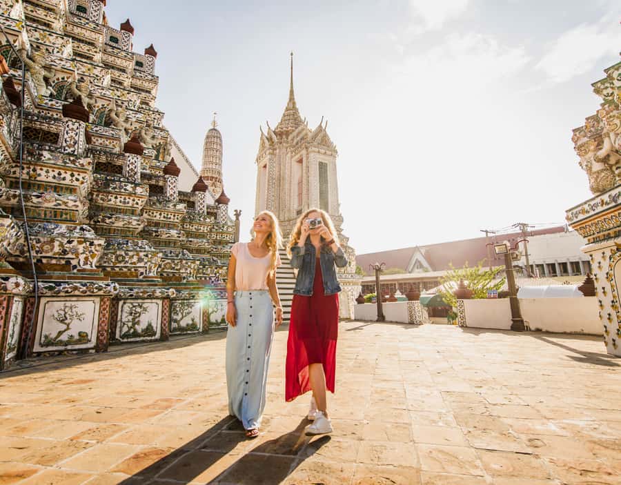 Bangkok: City Highlights & Floating Markets Private Tour - The salt lake stop and the ride back