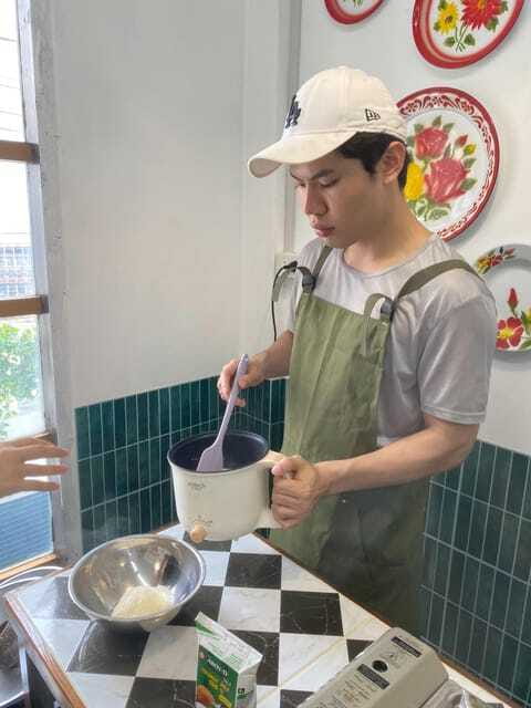 Bangkok Cooking Class : Traditional Thai dishes&Market Trip - Timing, clothing, and practical limits