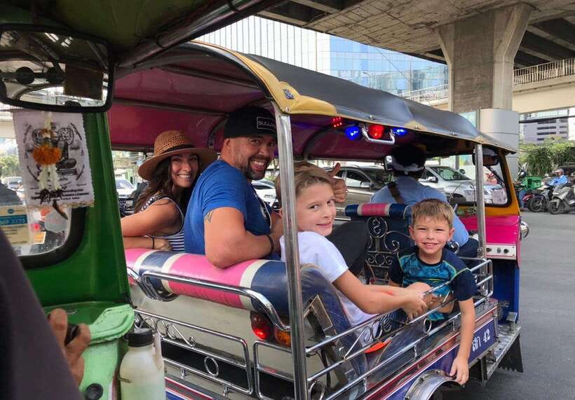 Bangkok: Cooking Class with Market Visit & Tuk Tuk Ride - Dietary needs and special equipment