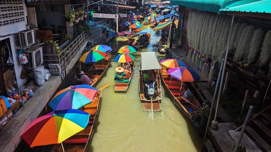 Bangkok: Damnoen Floating Market & Train Market Private Tour - Timing, pickup, and the limits of the day