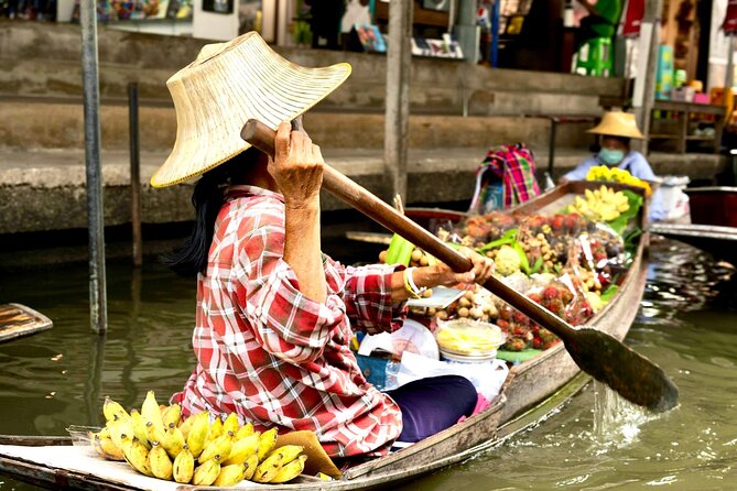 Bangkok: Floating Market and Train Market Experience - Food, shopping, and limited free time