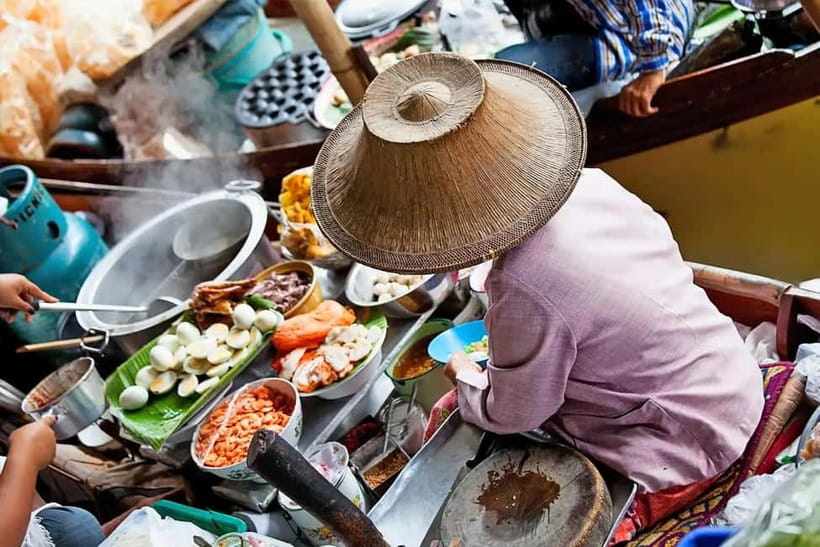 Bangkok: Floating Market & Maeklong Markets Private Transfer - Should you book the Maeklong and Damnoen Saduak trip?