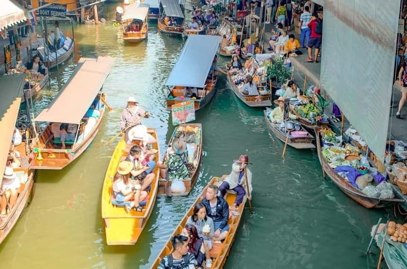 Bangkok: Floating Market & Railway Market with Hotel Pick Up - Shopping, snacks, and food on the water