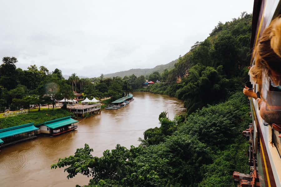 Bangkok: Floating Market, River Kwai, Railway Tour w/ Lunch - Leaving Bangkok before the heat