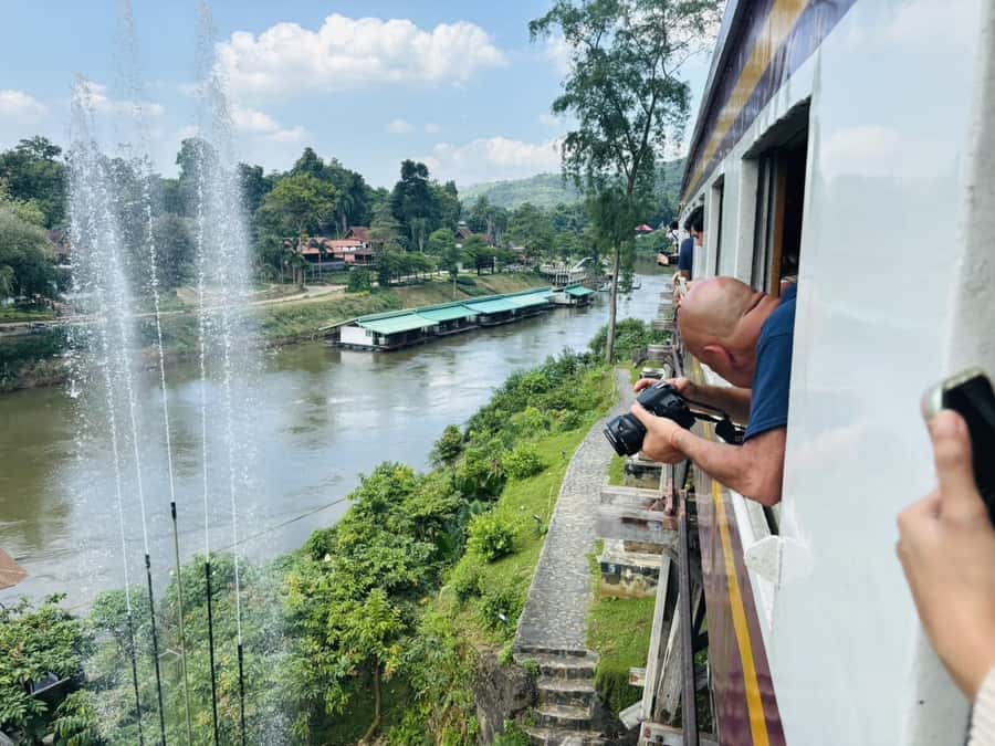 Bangkok: Floating Market, River Kwai, Railway Tour w/ Lunch - What the floating market is really good for