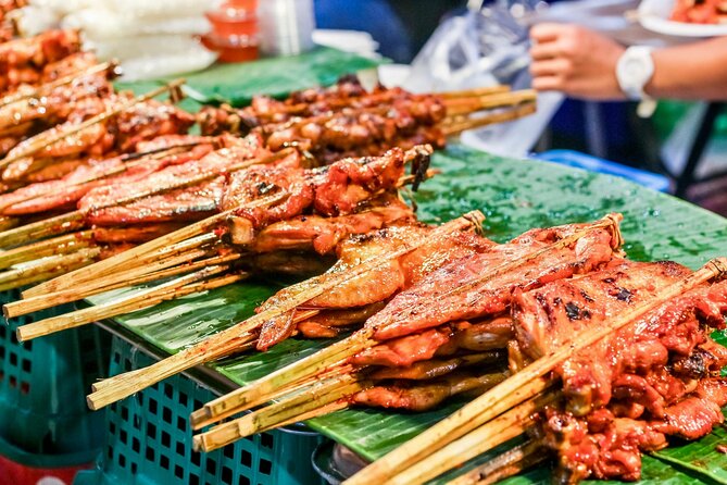 Bangkok: Floating Market & Train Market with Train/Boat ride - What the $25.42 price really buys