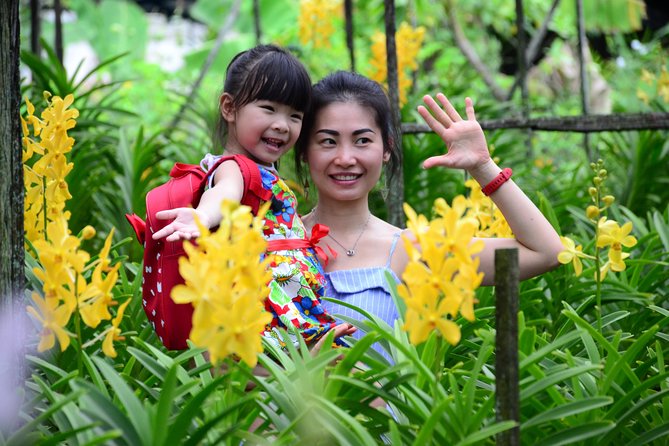 Bangkok Floating Markets and Boat Tour - Along the klongs by boat